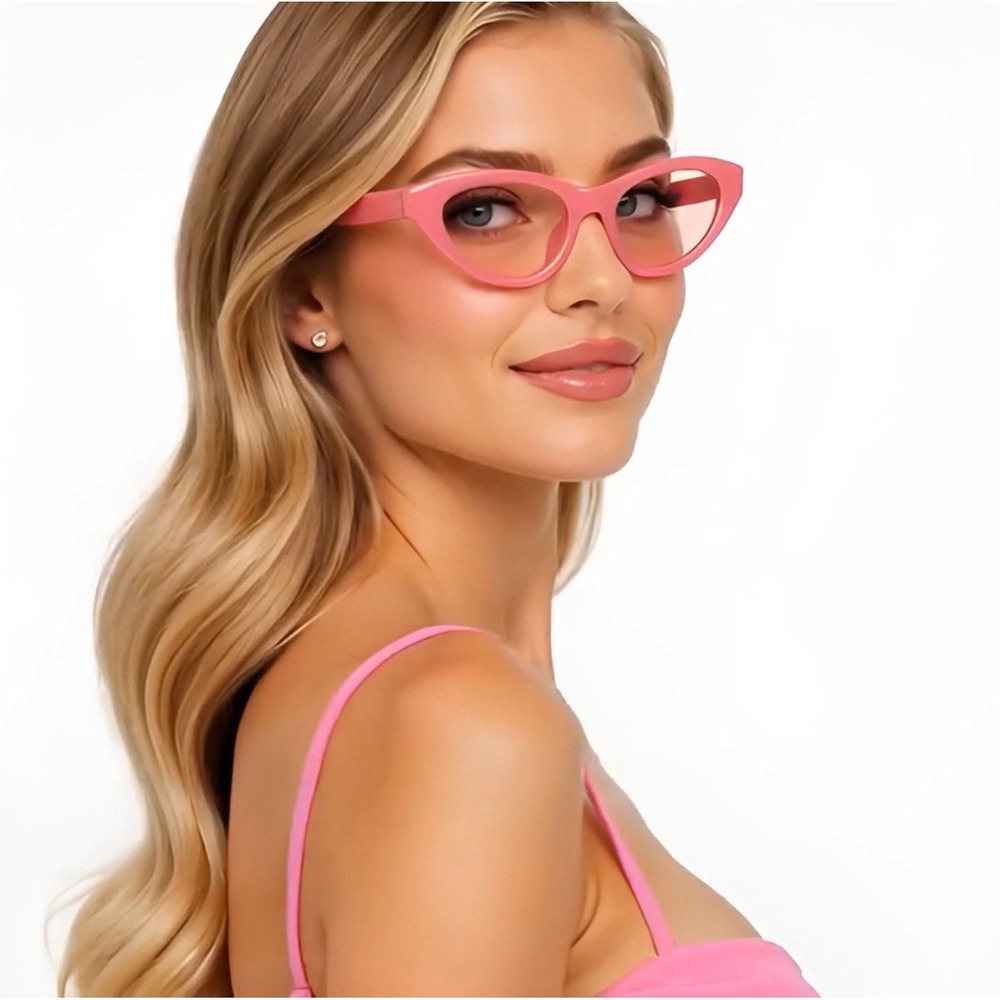 Women Pink Retro Cat Eye Sunglasses Wavy Temple Y2K Barbiecore Fashion Eyewear